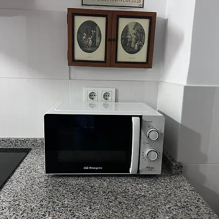 Apartamento Turistico R. Gonzalez Abreu Seville Exterior photo